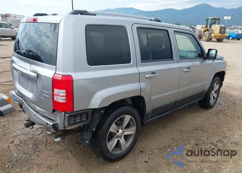 2016 Jeep Patriot High Altitude Edition z USA, uszkodzony, nr VIN 1C4NJRFB3GD647057